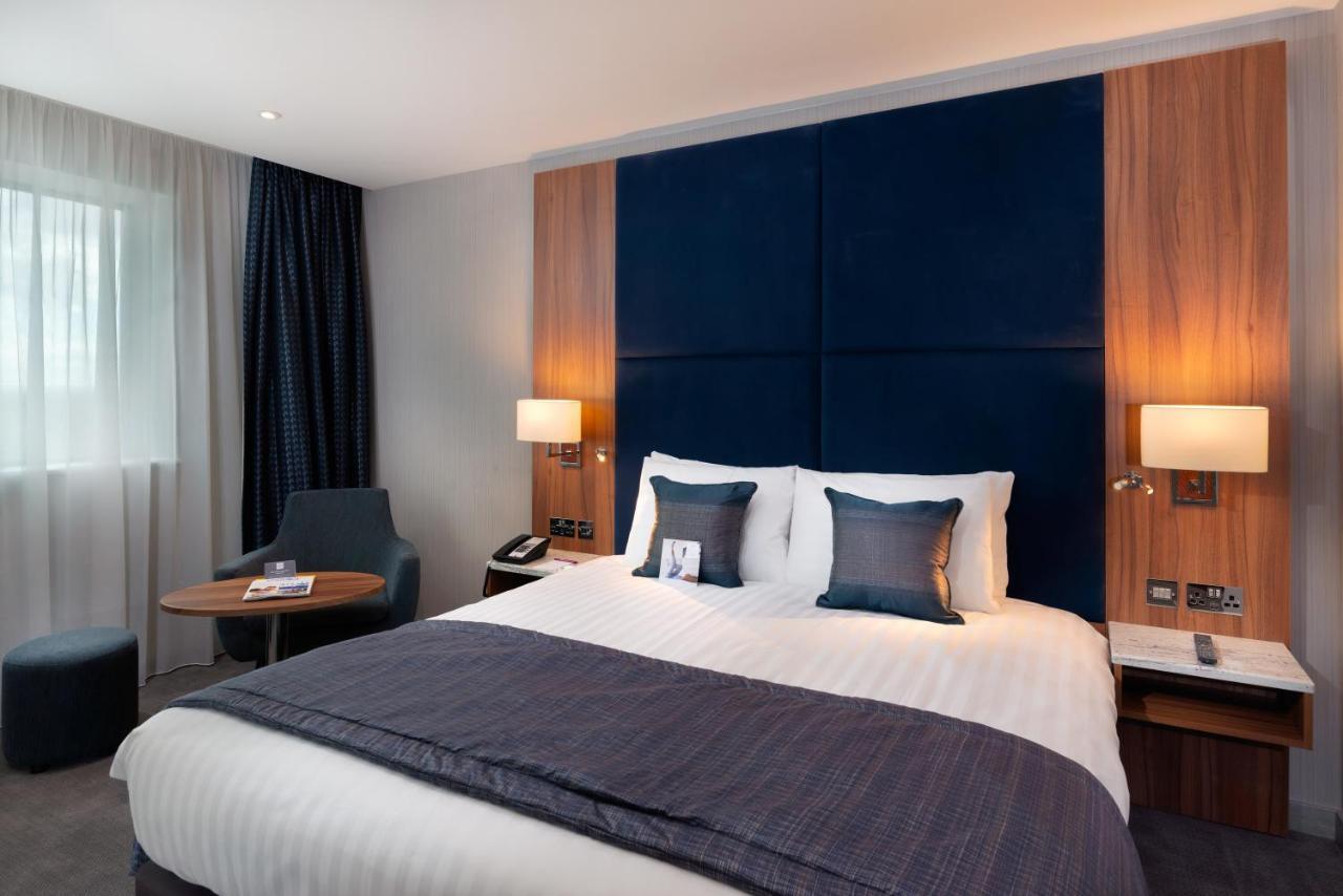 Crowne Plaza London Heathrow T4 By Ihg Hotel Хилингдън Екстериор снимка