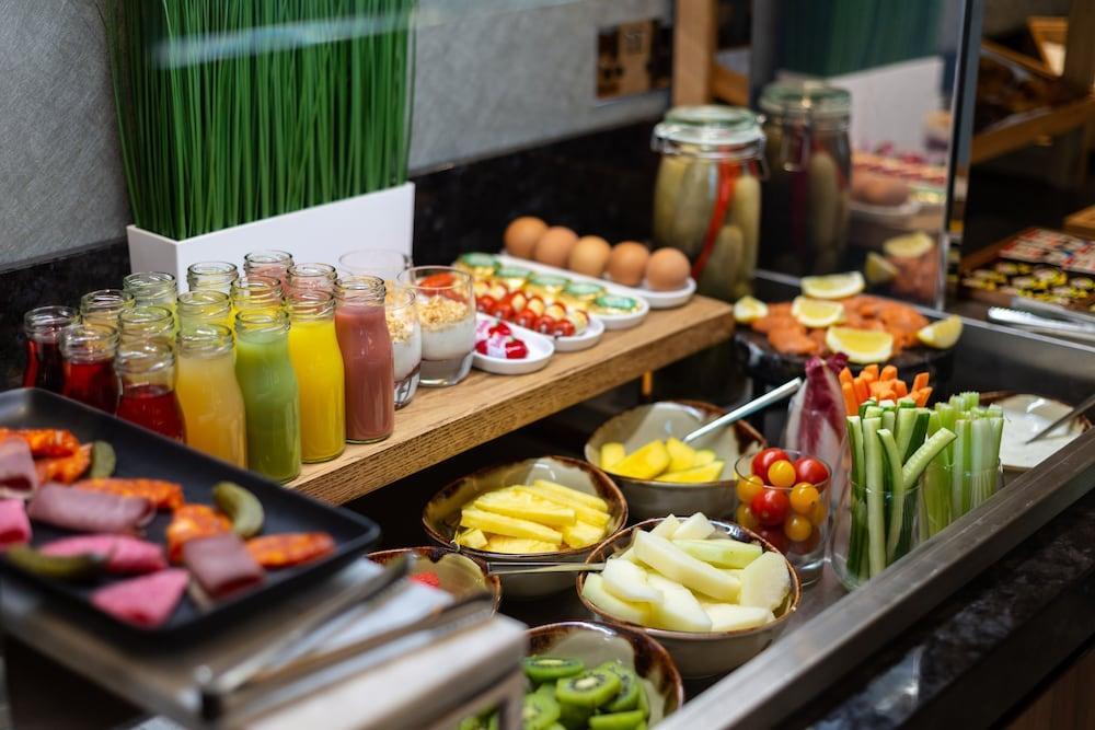 Crowne Plaza London Heathrow T4 By Ihg Hotel Хилингдън Екстериор снимка